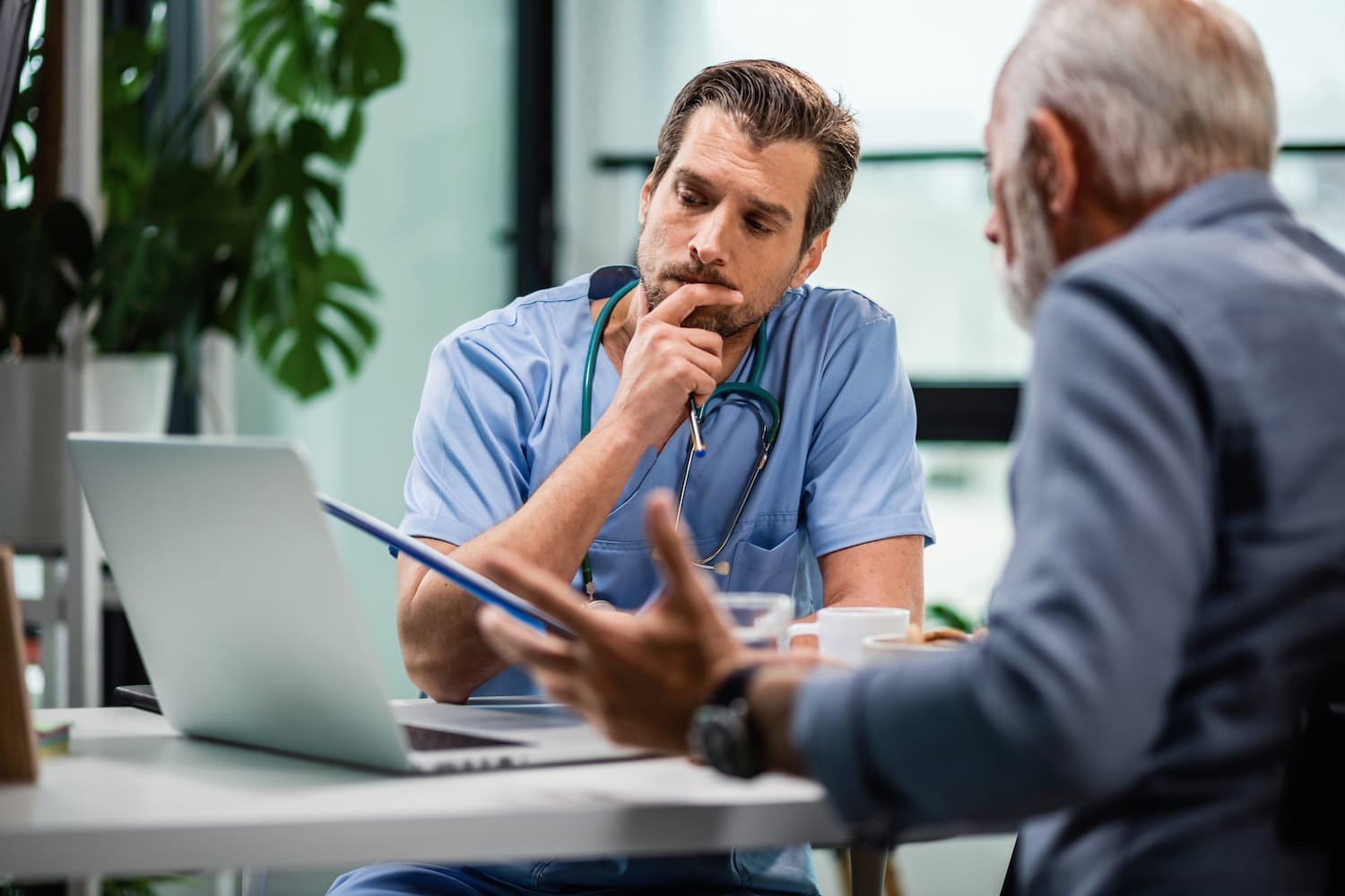 Questions to Ask Your Surgeon Before Your Hair Transplant